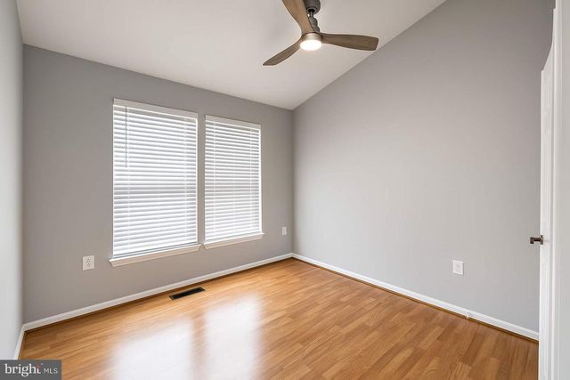 1 BEACON HILL WAY, Gaithersburg, MD 20878