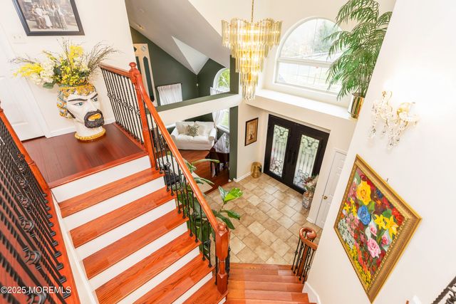 2 Kristen Court, Old Bridge, NJ 08857