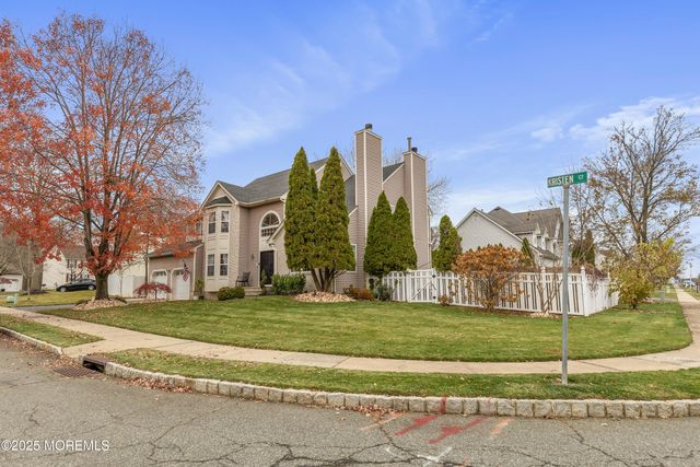 2 Kristen Court, Old Bridge, NJ 08857