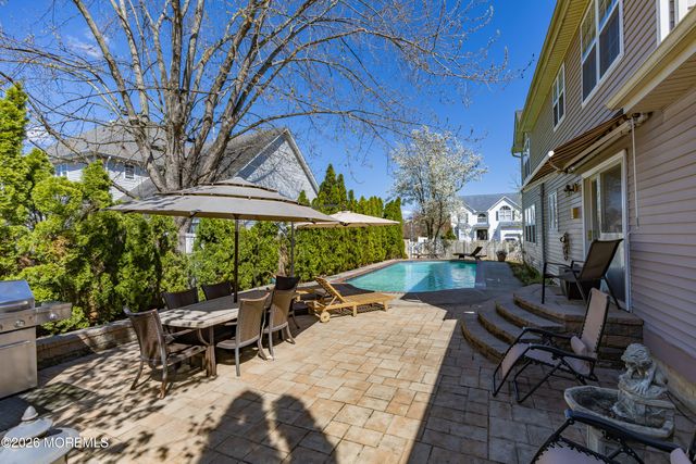 2 Kristen Court, Old Bridge, NJ 08857