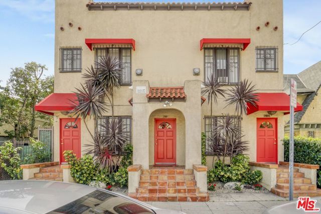 716 W 30th Street, Los Angeles, CA 90007