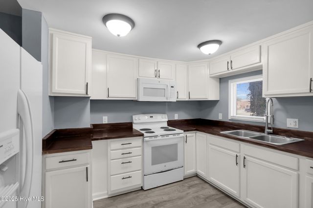 522 Crawford Street, New Bern, NC 28560