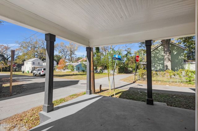 522 Crawford Street, New Bern, NC 28560