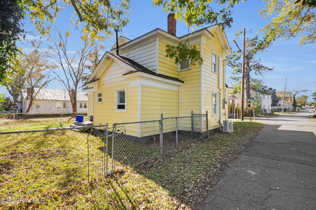 522 Crawford Street, New Bern, NC 28560