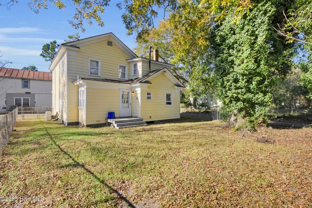 522 Crawford Street, New Bern, NC 28560