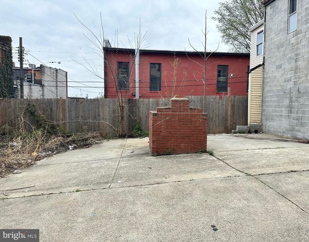 1905 N ELLAMONT ST, Baltimore, MD 21216