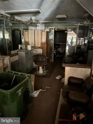 1905 N ELLAMONT ST, Baltimore, MD 21216