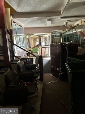 1905 N ELLAMONT ST, Baltimore, MD 21216