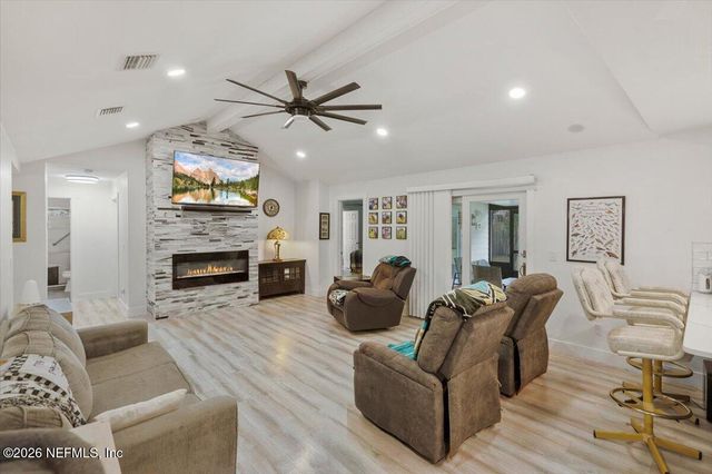 12283 AUTUMNBROOK Trail W, Jacksonville, FL 32258