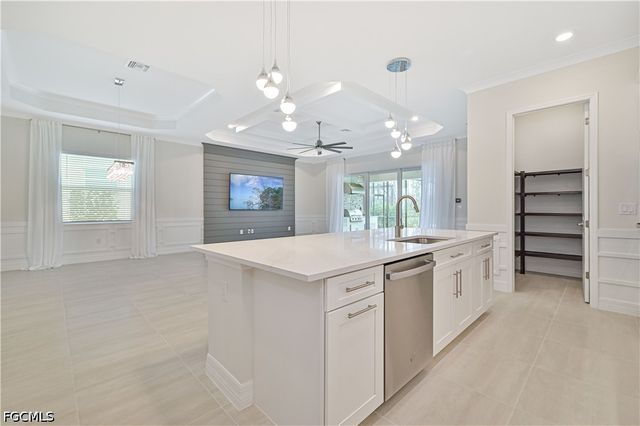 13699 Blue Bay CIR, Fort Myers, FL 33913