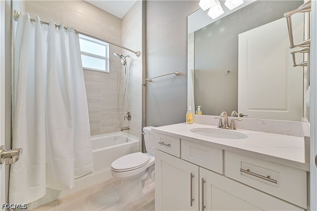 13699 Blue Bay CIR, Fort Myers, FL 33913