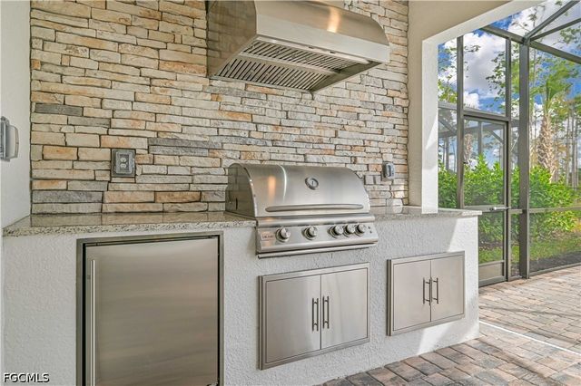 13699 Blue Bay CIR, Fort Myers, FL 33913