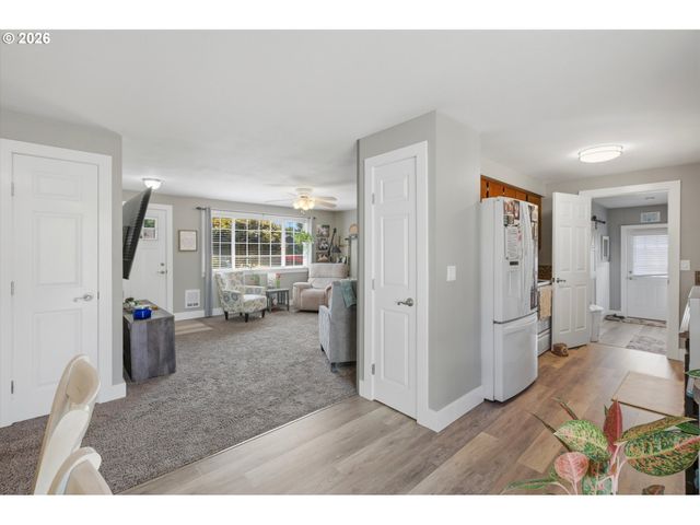 723 MAPLE St, Dayton, OR 97114