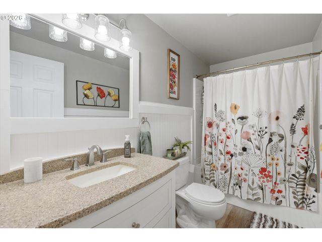 723 MAPLE St, Dayton, OR 97114