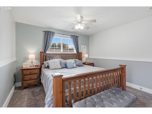 723 MAPLE St, Dayton, OR 97114