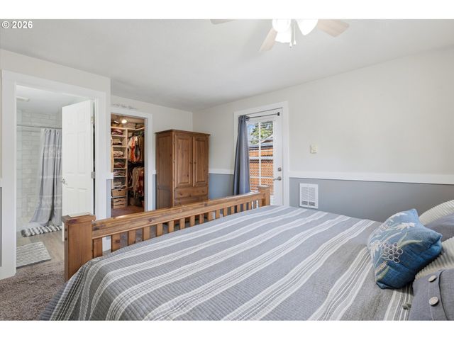 723 MAPLE St, Dayton, OR 97114