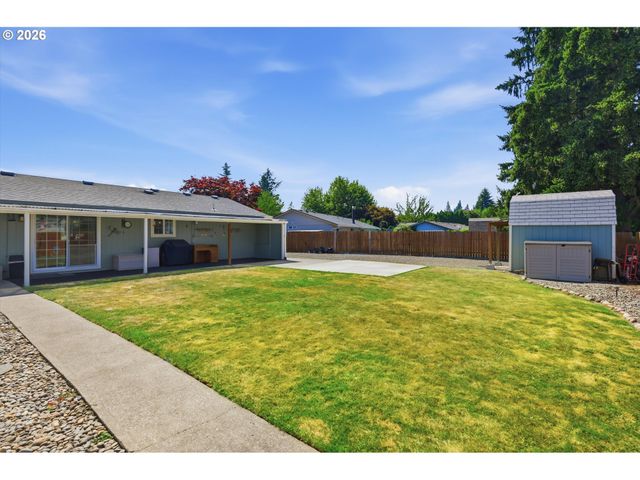 723 MAPLE St, Dayton, OR 97114