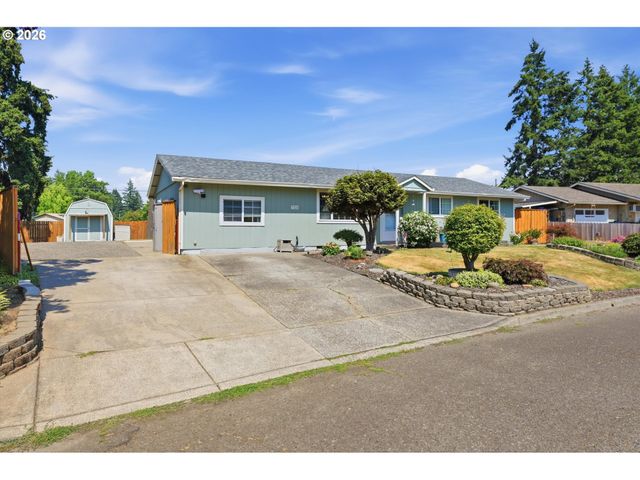 723 MAPLE St, Dayton, OR 97114