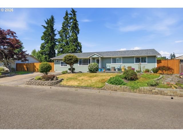 723 MAPLE St, Dayton, OR 97114