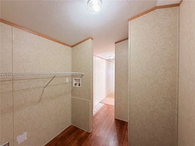422 Magnolia St, Freedom, PA 15074