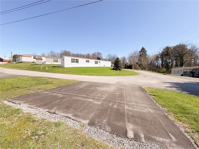 422 Magnolia St, Freedom, PA 15074