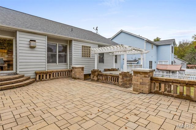 4 Lewis and Clark Court, St Charles, MO 63301