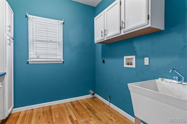 4 Lewis and Clark Court, St Charles, MO 63301