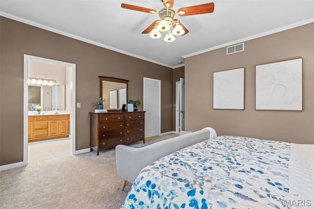 4 Lewis and Clark Court, St Charles, MO 63301