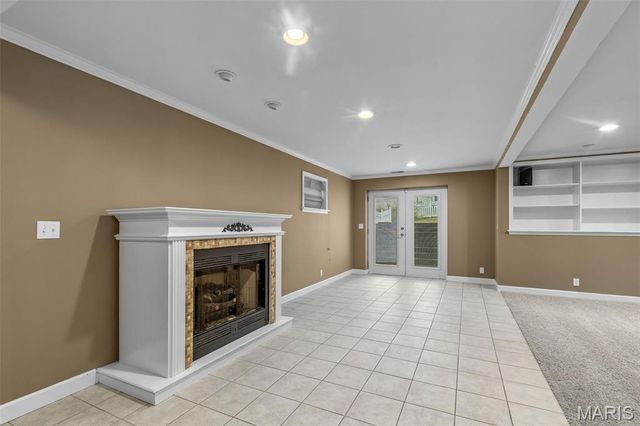 4 Lewis and Clark Court, St Charles, MO 63301