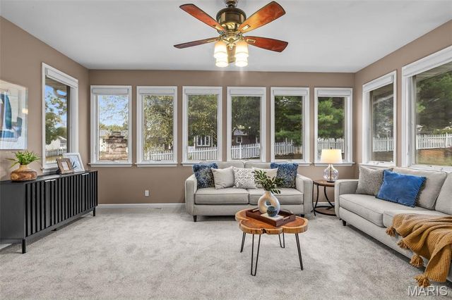 4 Lewis and Clark Court, St Charles, MO 63301