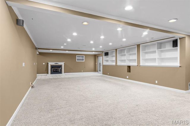 4 Lewis and Clark Court, St Charles, MO 63301