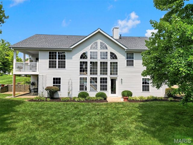 4031 Kim Kelly Drive, St Charles, MO 63304