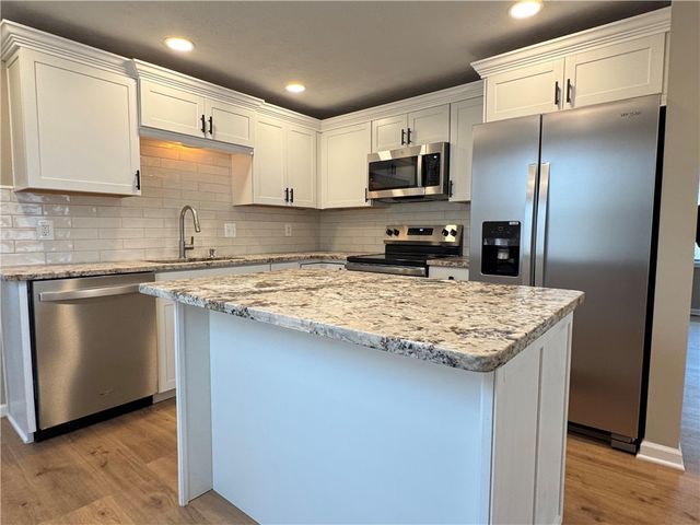 636 Embury Road, Penfield, NY 14625