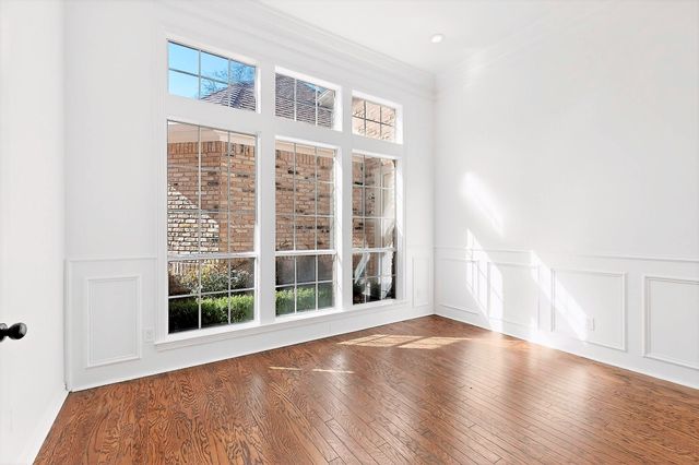 17308 Village Lane, Dallas, TX 75248