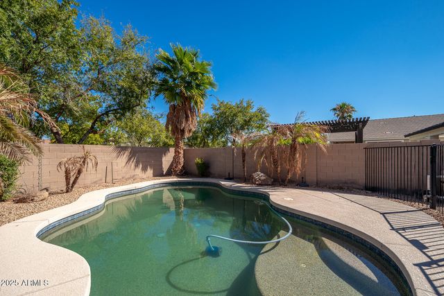 16333 N 171ST Drive, Surprise, AZ 85388