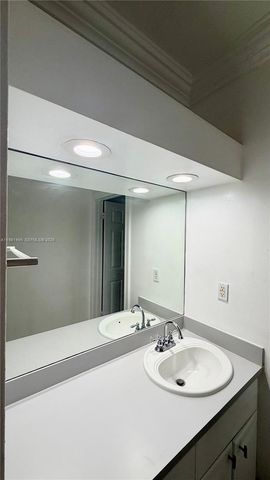 1559 Michigan Ave 305, Miami Beach, FL 33139