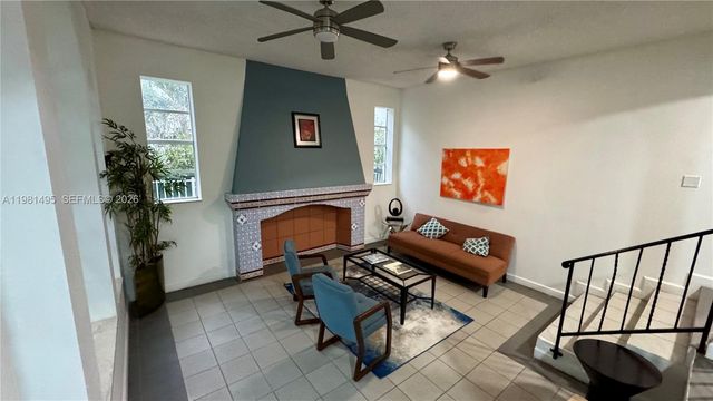 1559 Michigan Ave 305, Miami Beach, FL 33139