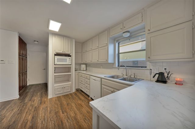 3506 Ruidoso Drive, Arlington, TX 76017