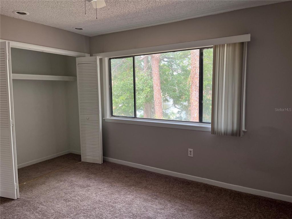 Image 9 of property listing at 6142 PEREGRINE AVENUE 13D, Orlando, FL 32819