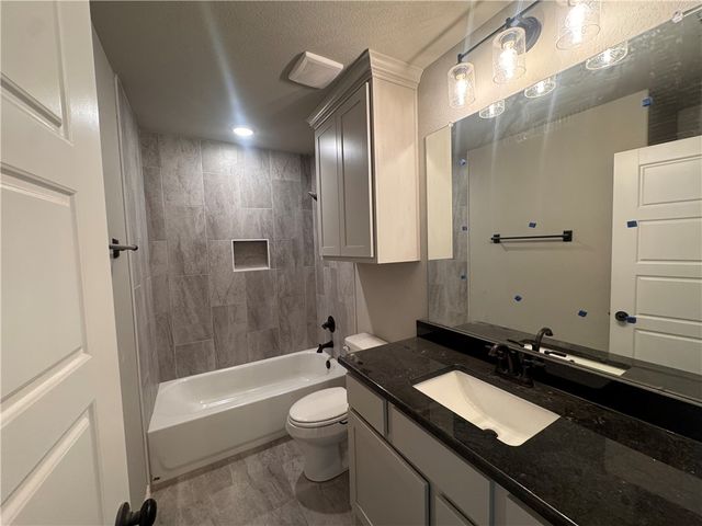 6110 Pocono Drive, College Station, TX 77845