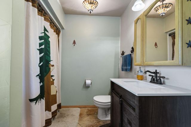 16111 Lava Drive, La Pine, OR 97739