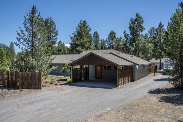 16111 Lava Drive, La Pine, OR 97739