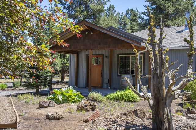 16111 Lava Drive, La Pine, OR 97739