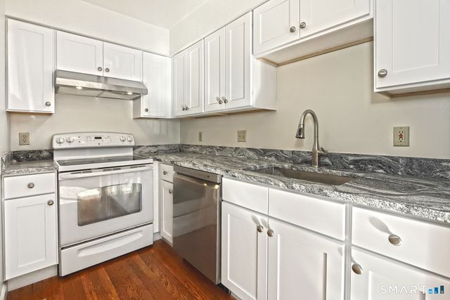 1423 Quinnipiac Avenue 302, New Haven, CT 06513