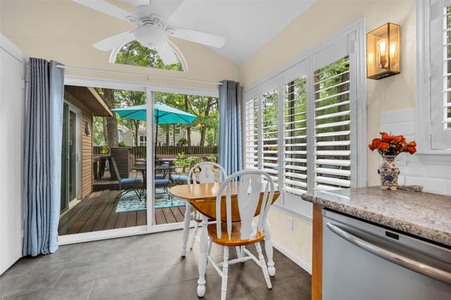 61 N Rushwing Circle, The Woodlands, TX 77381