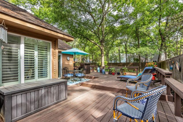 61 N Rushwing Circle, The Woodlands, TX 77381