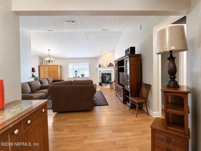 13214 HARTWELL Drive, Jacksonville, FL 32225