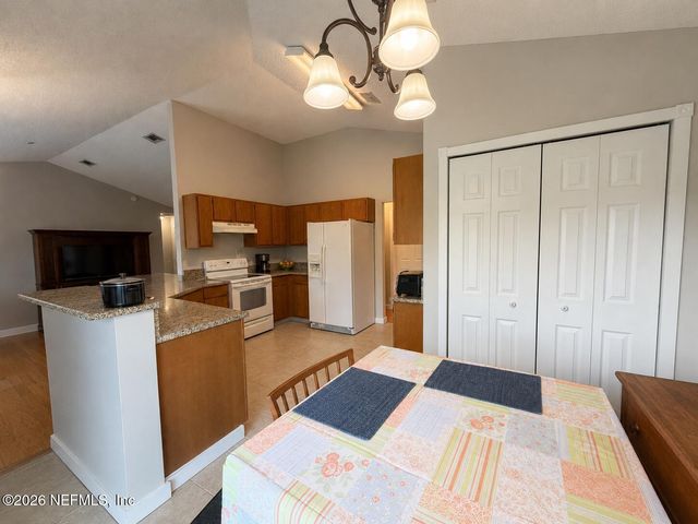 13214 HARTWELL Drive, Jacksonville, FL 32225