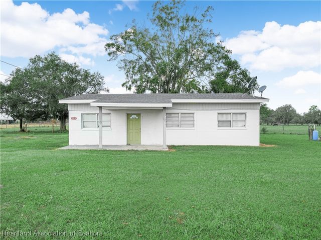 657 N Hollandtown Road, Wauchula, FL 33873