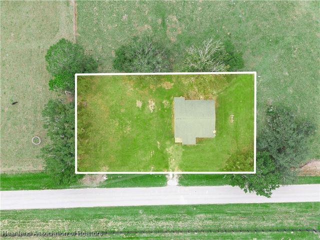 657 N Hollandtown Road, Wauchula, FL 33873